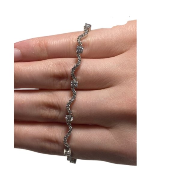 Wavy Cubic Zirconia Bracelet - 925 Sterling Silver - Picture 3 of 4